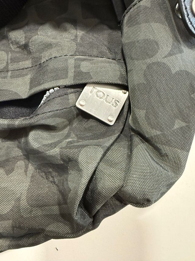 Bolso Tous gris estampado