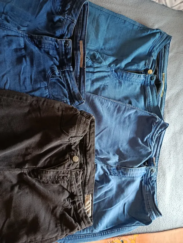 Lote 2 Vaqueros (Azul y Negro)