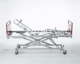 Cama Ortopédica Eléctrica con Carro Elevador