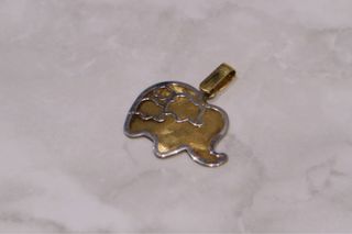 COLGANTE ELEFANTE BICOLOR, ORO 18K/1.0g