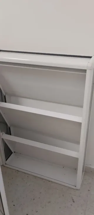 Expositores aluminio Blanco