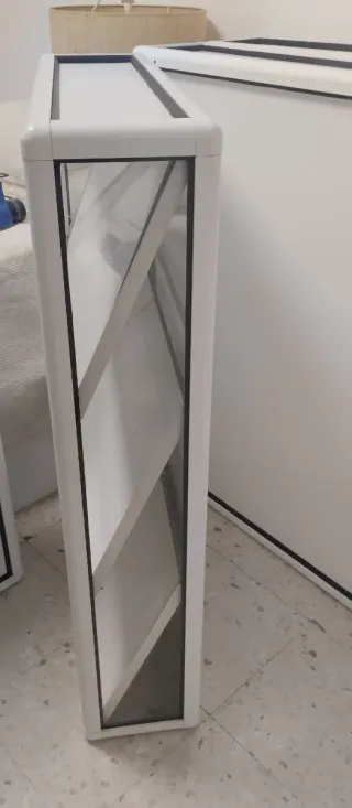 Expositores aluminio Blanco