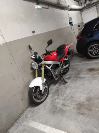 Moto Hyosung GT Comet 2005