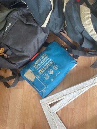 Kit mochilas Quechua saco dormir esterilla inchabl