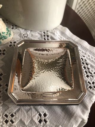 Posacenere in argento martellato base resina