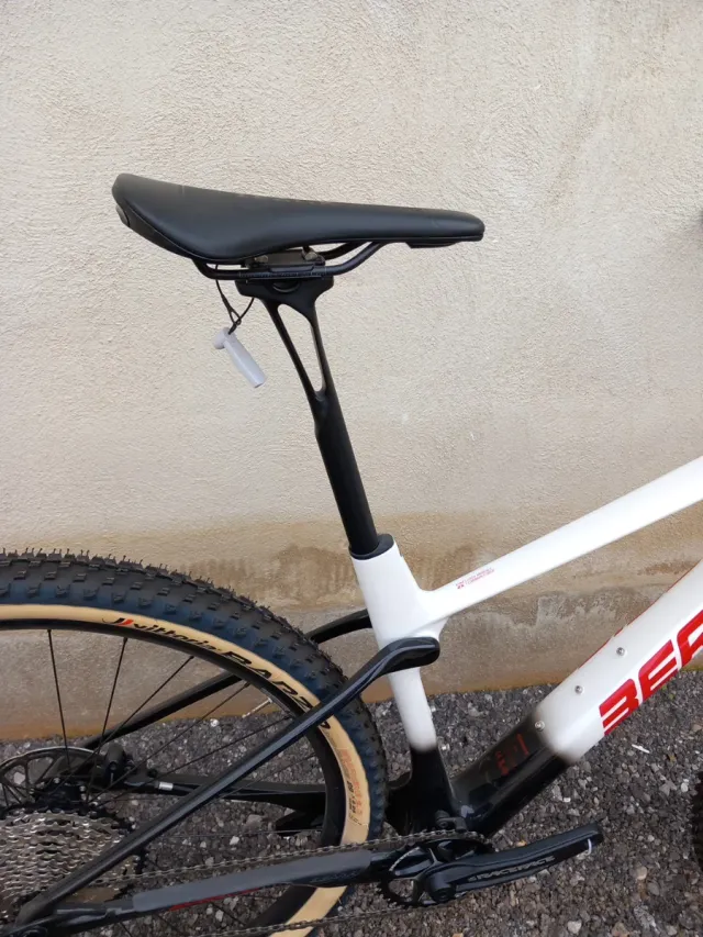 Berria Bravo 6.1 Talla S y M