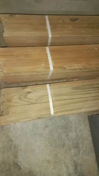 Rastrel pino tratado.