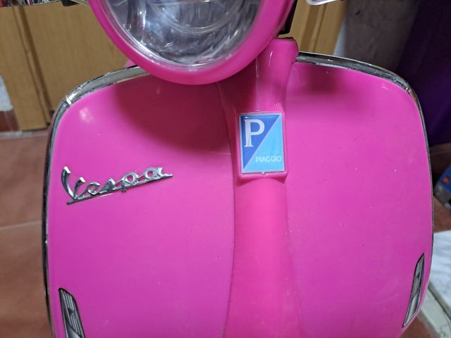 Moto Vespa Juguete Rosa