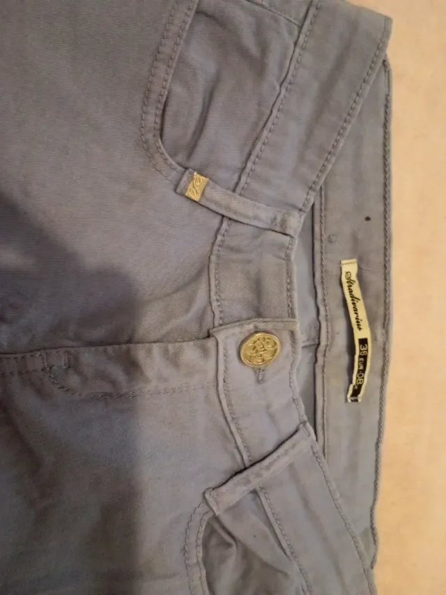 Vaqueros Blancos y azules