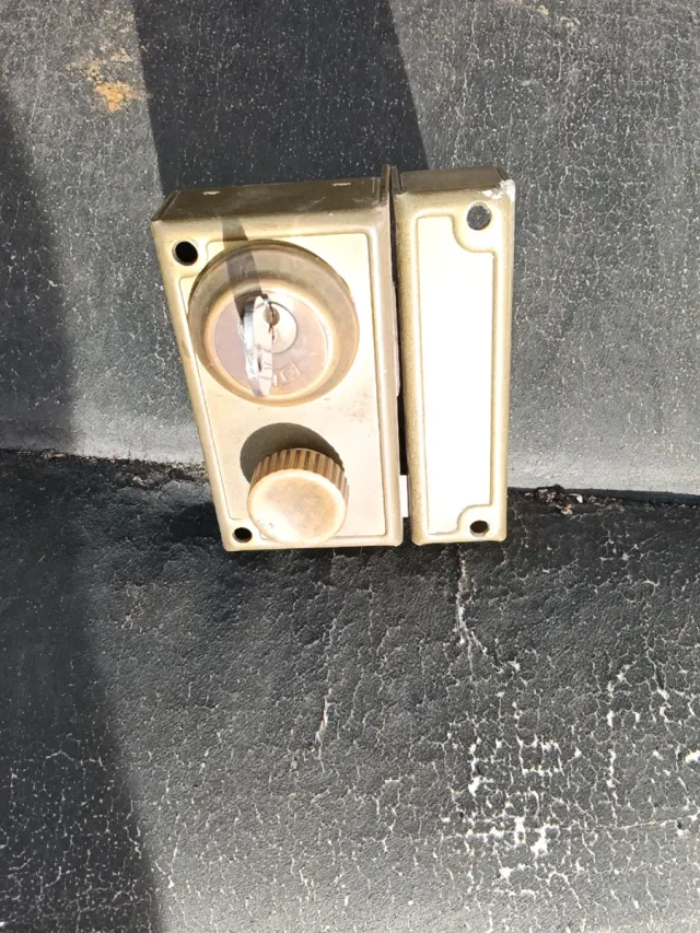 Cerradura de seguridad para puerta