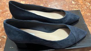 Zapatos salón tacón medio azul marino CortefielT38