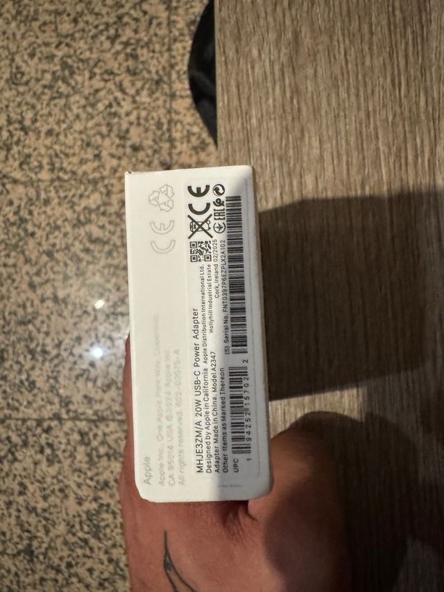 Alimentatore Apple USB-C 20W