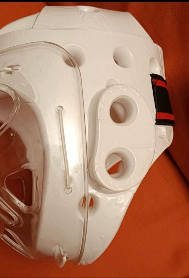 Casco Karate Kumite Fujimae