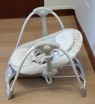 Mecedora bebé Columpio balancín con sonido musical