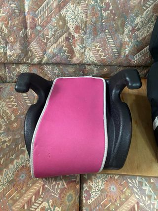 Alzador silla coche rosa y negro