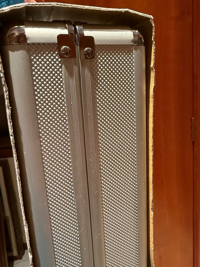 Maletín para monedas aluminio 205