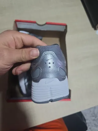 Nike P-6000 Plata/Blanco