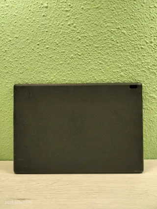 Tablet Lenovo Tab 4 10 TB-X304F + Cargador