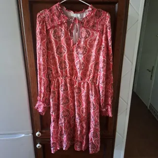 Vestido Hug&Clau estampado rojo