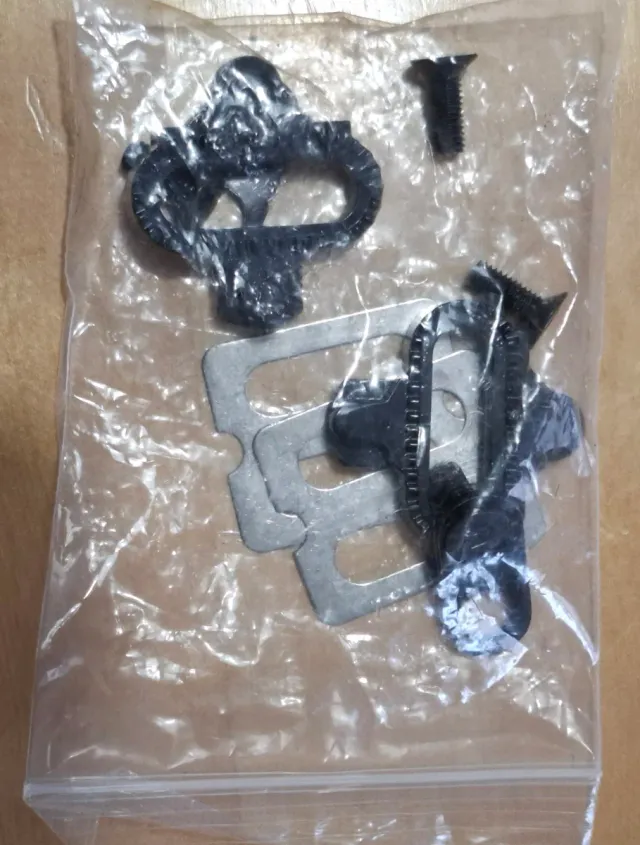 Pedales automáticos Shimano M505 con calas zapato