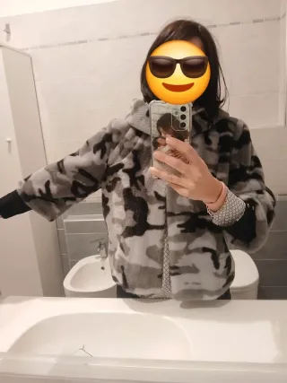 Pellicciotto ecologico camouflage