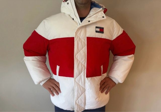 Plumífero Tommy Jeans.