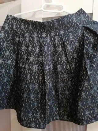 Conjunto falda y chaqueta juvenil