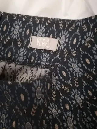 Conjunto falda y chaqueta juvenil