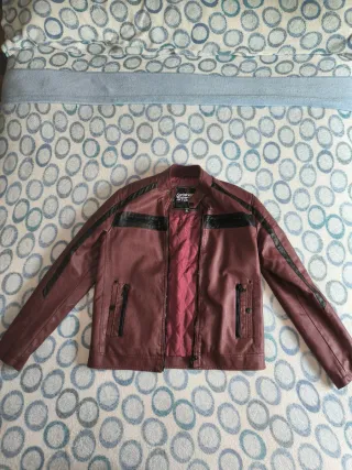 Chaqueta de cuero roja Talla XL