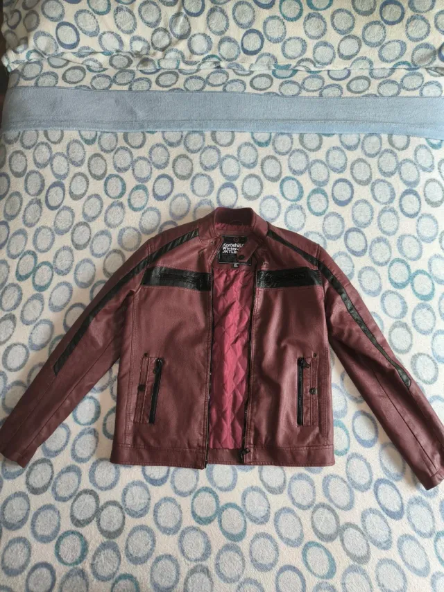Chaqueta de cuero roja Talla XL