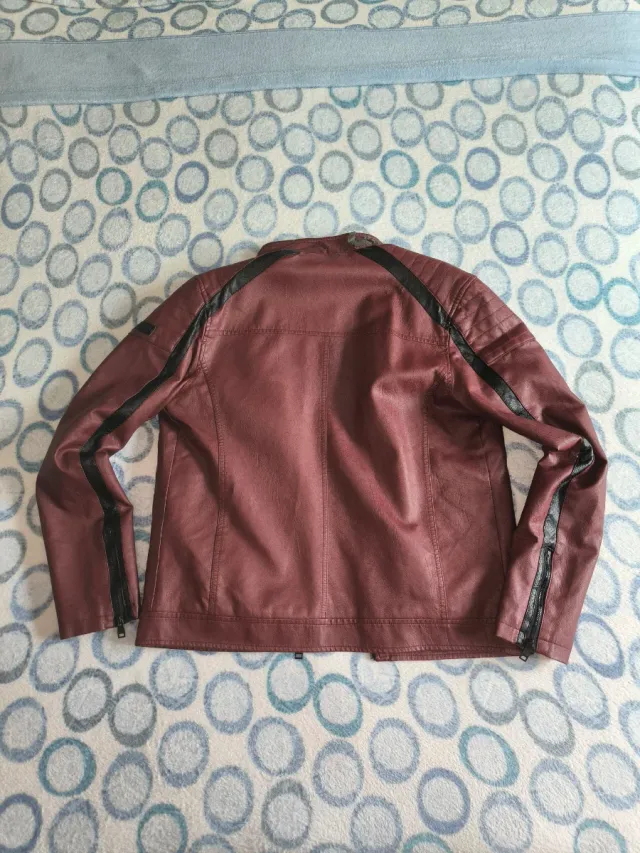 Chaqueta de cuero roja Talla XL