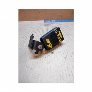 Cinturon seguridad trasero izquierdo Opel