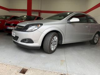 Opel Astra GTC Energy 1.7 CDTi 110 CV