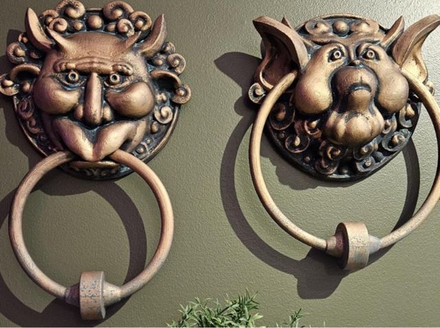 Aldabas Dentro del Laberinto