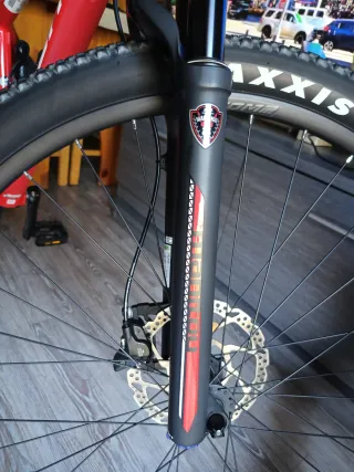 Bicicleta MTB 29 Monoplato 12V Merida