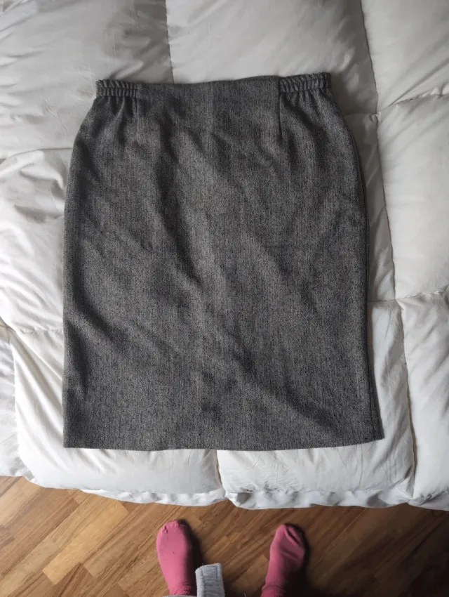 Gonna invernale grigia