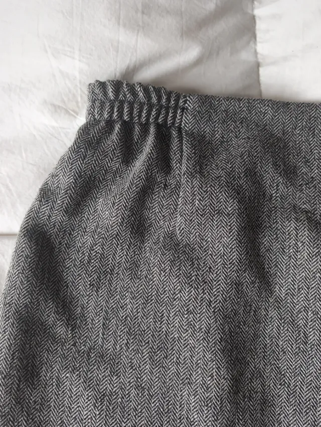 Gonna invernale grigia