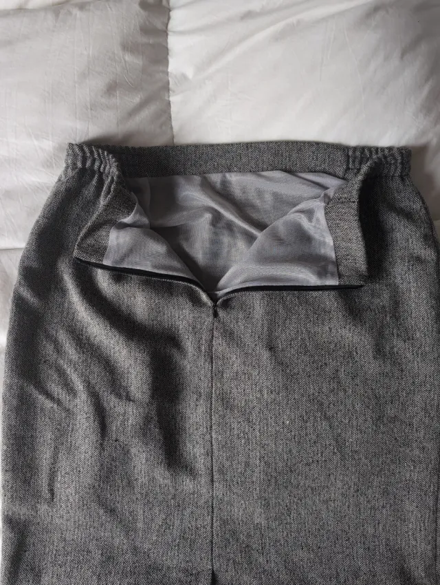 Gonna invernale grigia