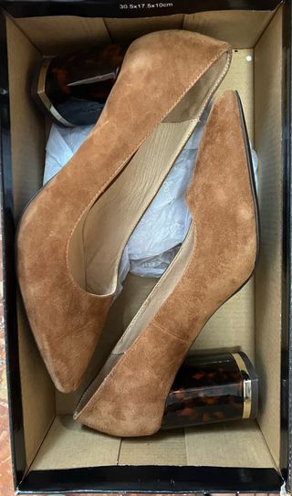 Zapatos salón punta marrón Cortefiel T38