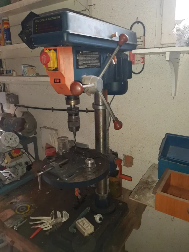 Taladro de columna 20 mm