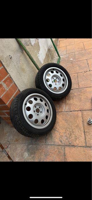 2 llantas de audi a3 ligeras