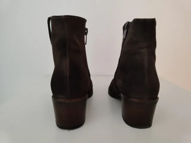 Botines Plumers Ante Marrón Talla 36