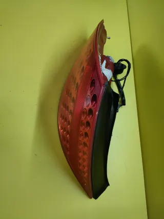 PILOTO TRASERO IZQUIERDO PEUGEOT 307CC CABRIO