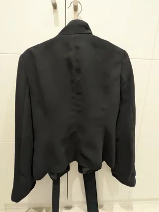 Chaqueta Zara Talla 40 Negra