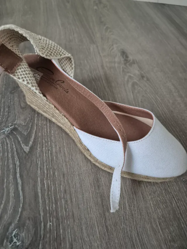 Alpargatas Carmen Garcia blancas