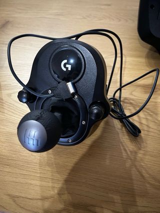 Logitech G923 + Cambio manuale per PC/Xbox