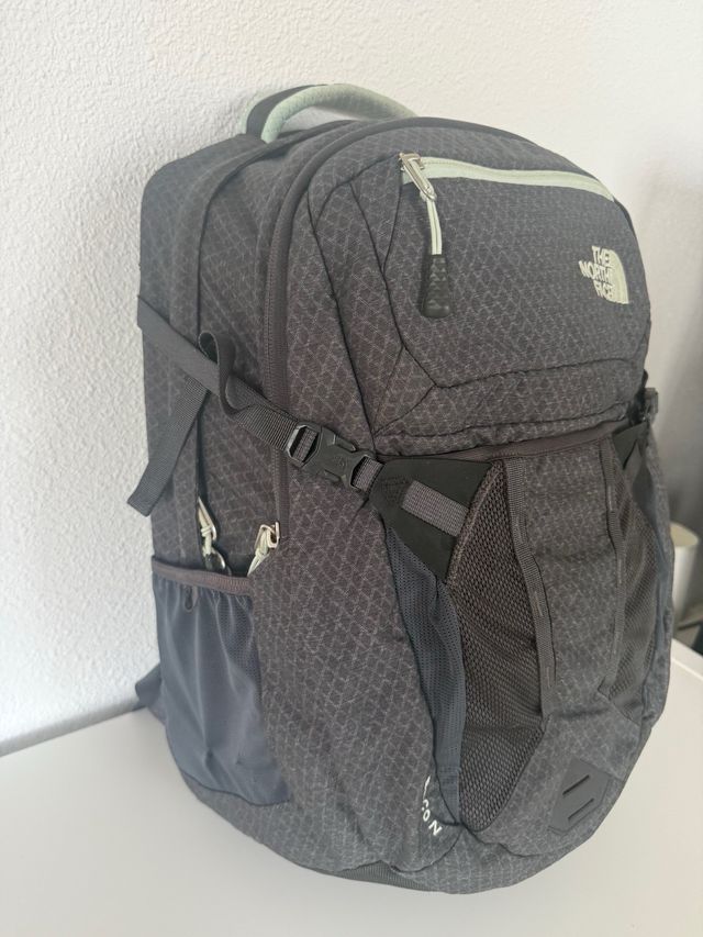 Mochila The North Face Recon Gris/Verde
