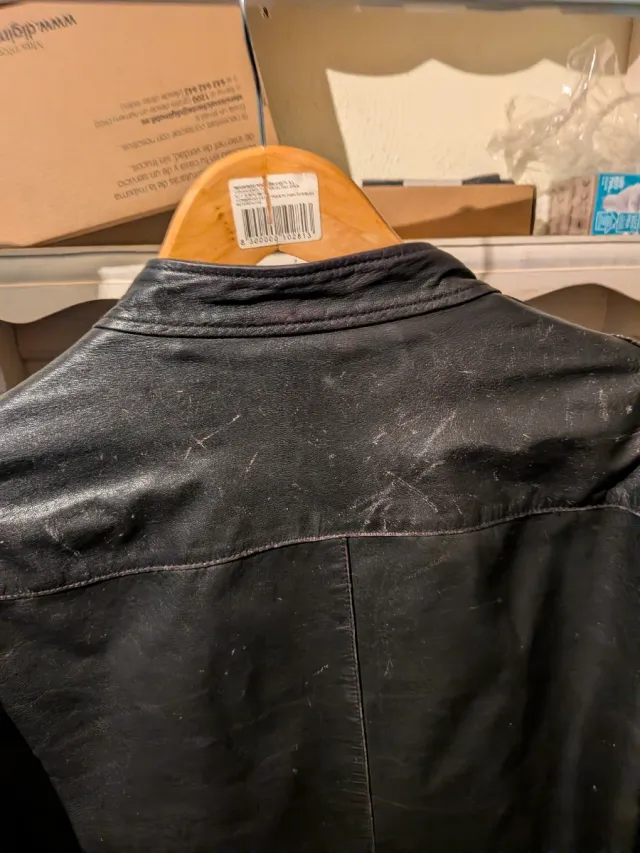 Chaqueta Cuero SELECTED HOMME Negra Roja