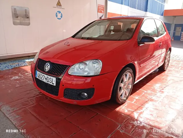 Volkswagen Golf 2005