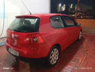 Volkswagen Golf 2005